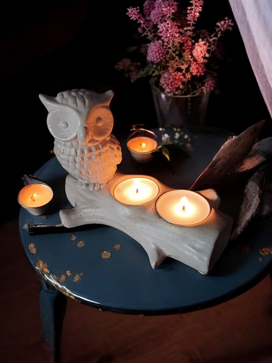 Handmade Cement Owl Tealight Holder (Brown)